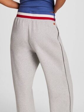 Champion Women’s Gold Medal Sweatpants with full snap legs